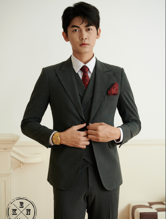 VEST KẺ ĐẬM 79
