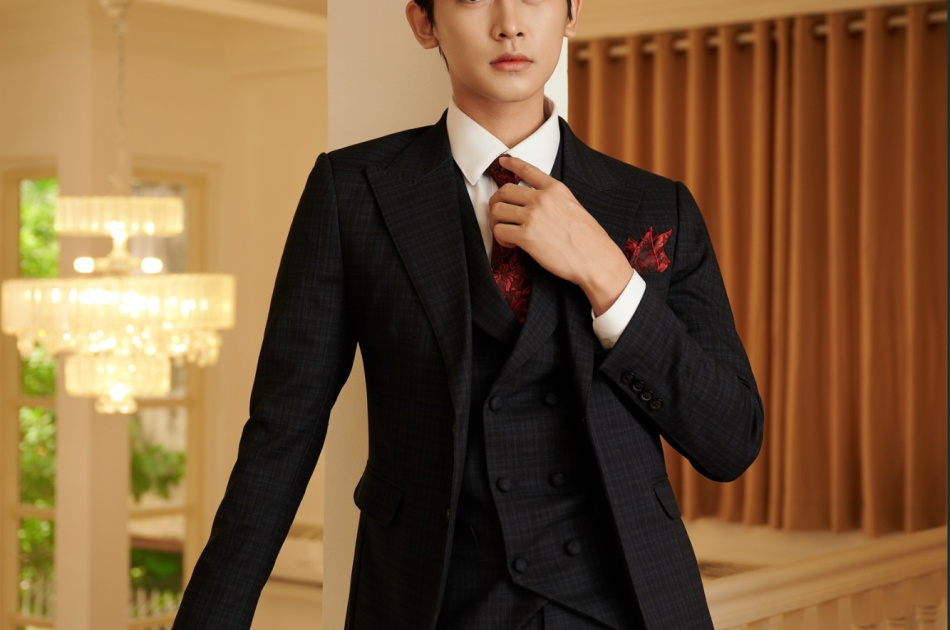 VEST KẺ T2305