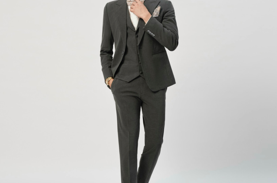 VEST SỌC XÁM ĐẬM TO