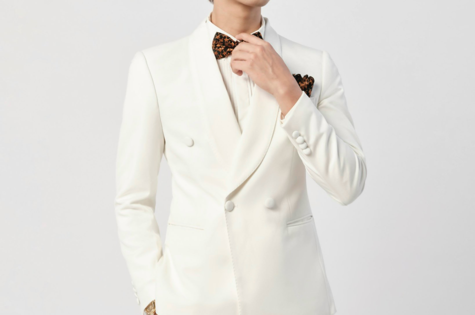 VEST TRẮNG 4 NÚT