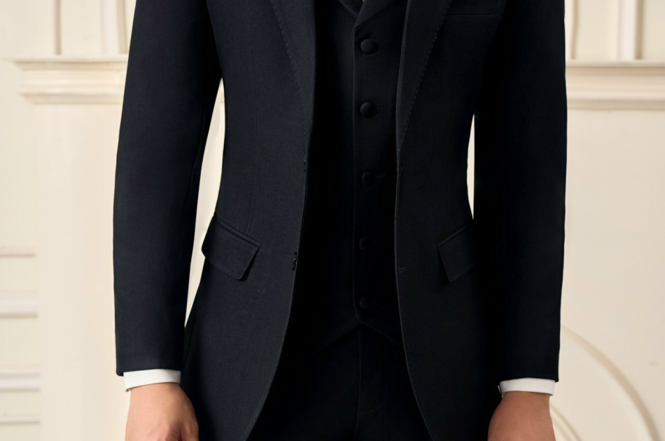VEST ĐEN CLASSIC