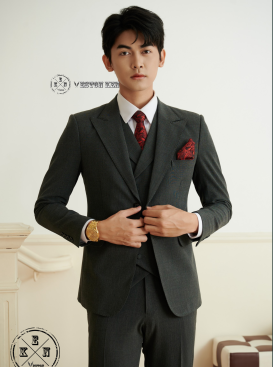 VEST KẺ ĐẬM 79