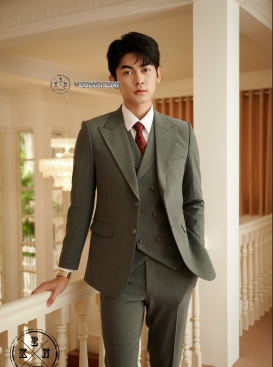 VEST SỌC XÁM ĐẬM TO