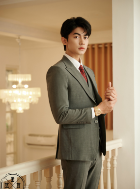 VEST SỌC XÁM ĐẬM TO