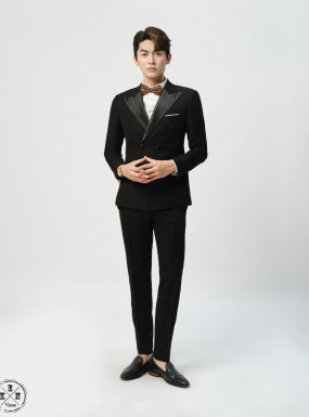 VEST ĐEN SAM 6 CÚC